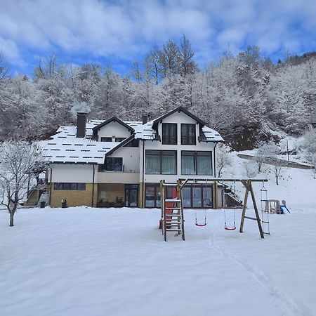 Bed and Breakfast Zlatarska Dolina Нова-Варош Экстерьер фото